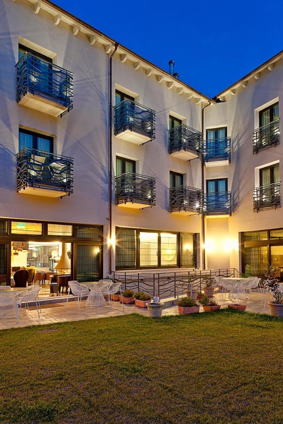 Kalavrita Canyon Hotel & Spa Extérieur photo